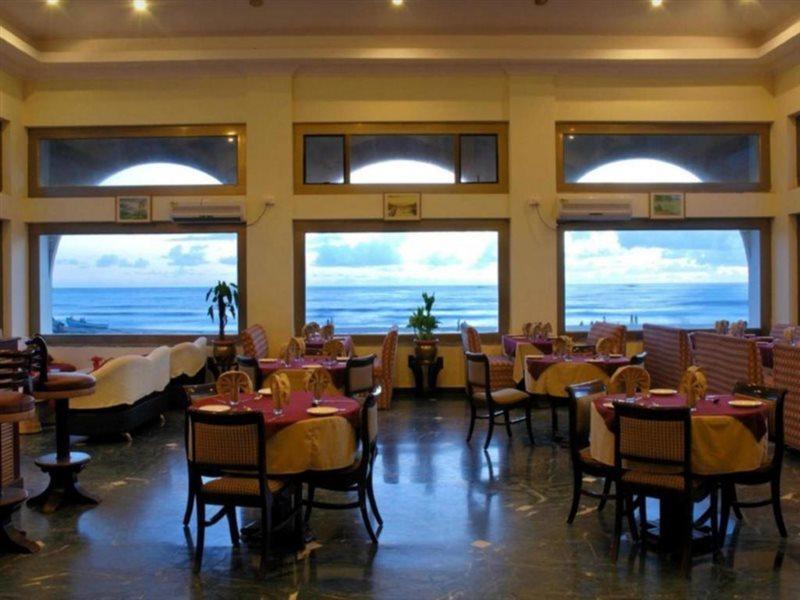 Paradise Isle Beach Resort Udupi Exterior foto