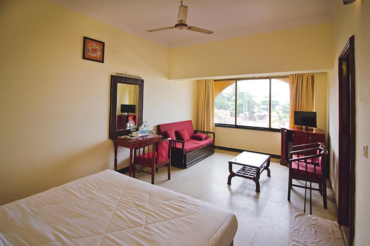 Paradise Isle Beach Resort Udupi Exterior foto